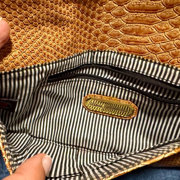 Urban expressions snakeskin beautiful Tan Clutch Bag - Picture 2 of 6